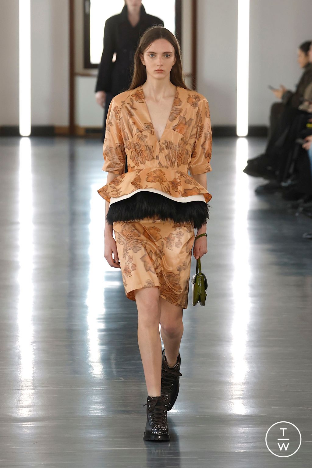 Fashion Week Milan Fall/Winter 2025 look 30 from the Bally collection womenswear