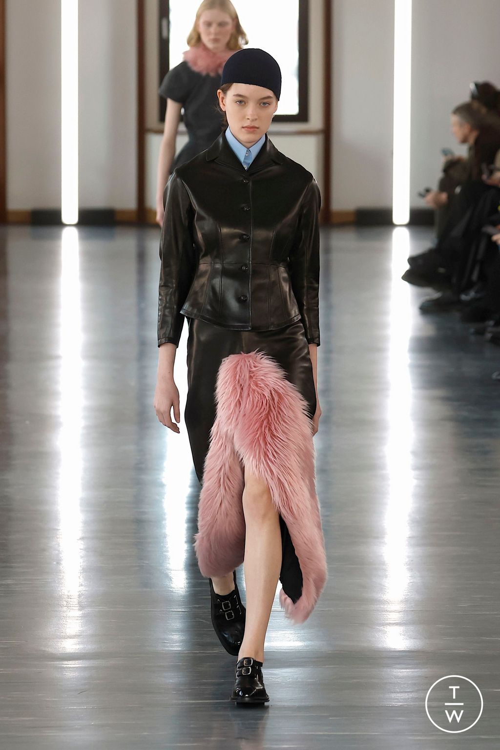 Fashion Week Milan Fall/Winter 2025 look 33 from the Bally collection womenswear