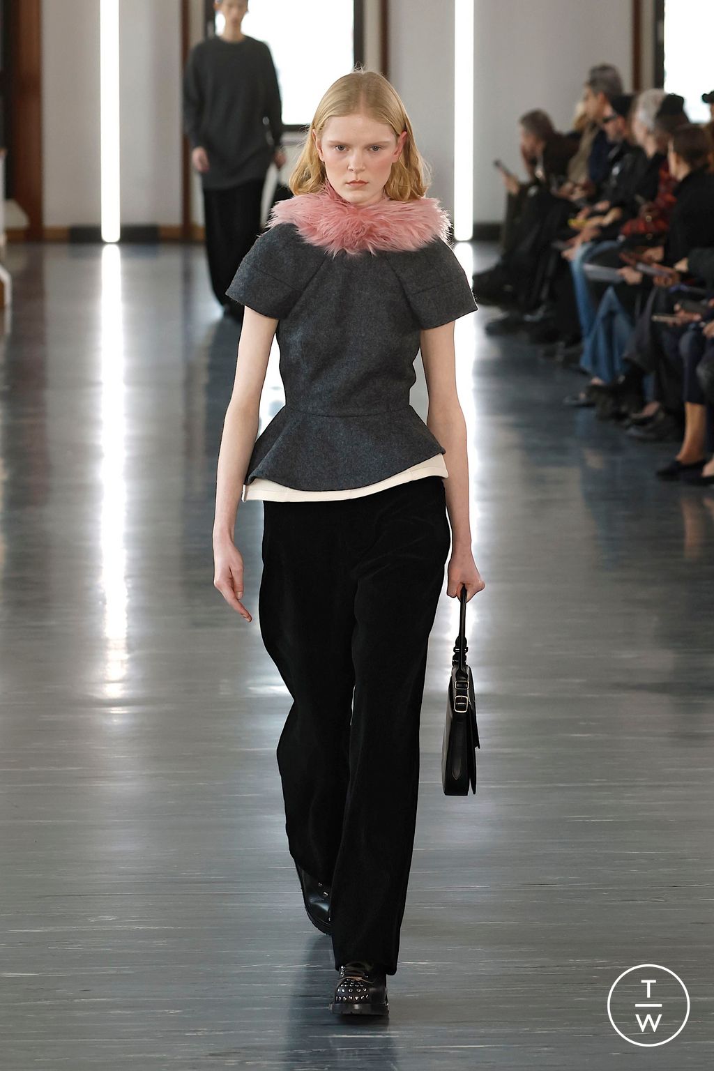 Fashion Week Milan Fall/Winter 2025 look 34 from the Bally collection womenswear