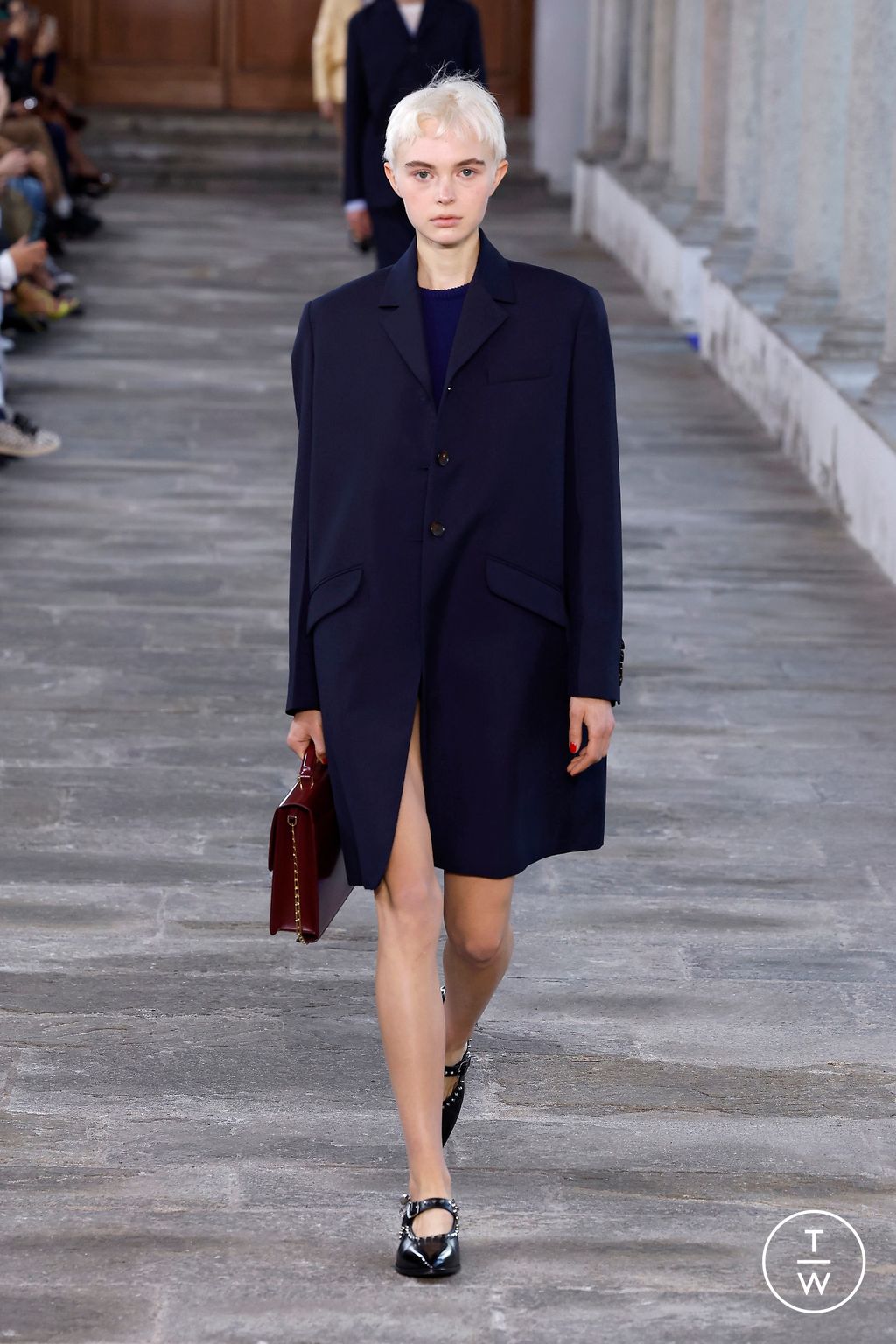 Fashion Week Milan Spring/Summer 2024 look 8 from the Bally collection 女装