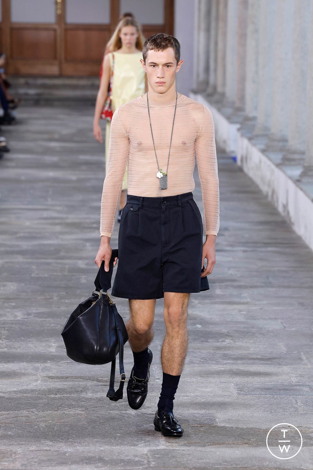 Fashion Week Milan Spring/Summer 2024 look 36 from the Bally collection 女装