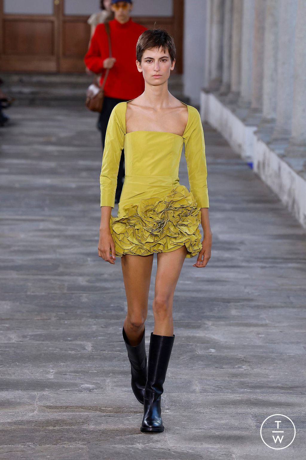 Fashion Week Milan Spring/Summer 2024 look 48 from the Bally collection 女装