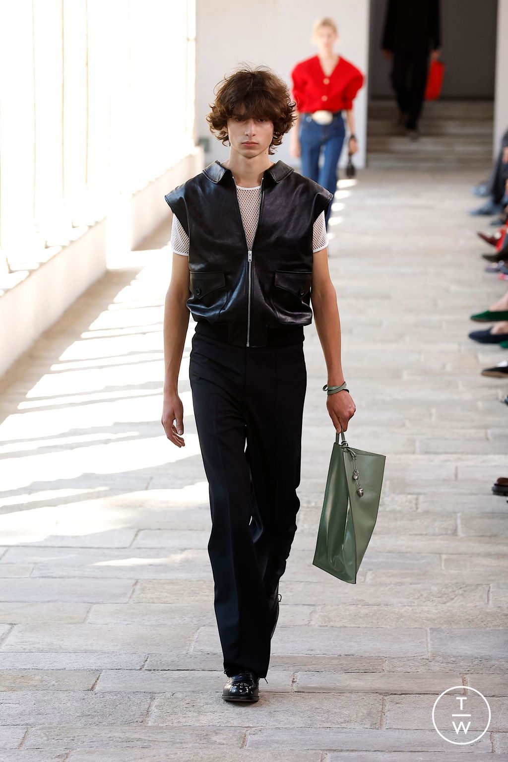 Fashion Week Milan Spring/Summer 2025 look 14 de la collection Bally womenswear