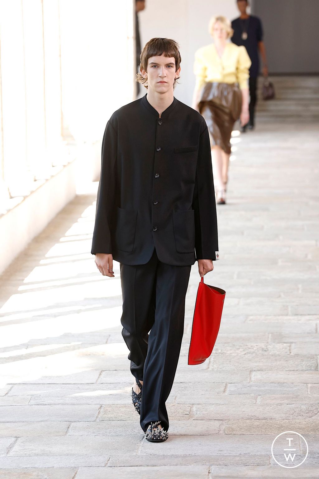 Fashion Week Milan Spring/Summer 2025 look 16 from the Bally collection womenswear