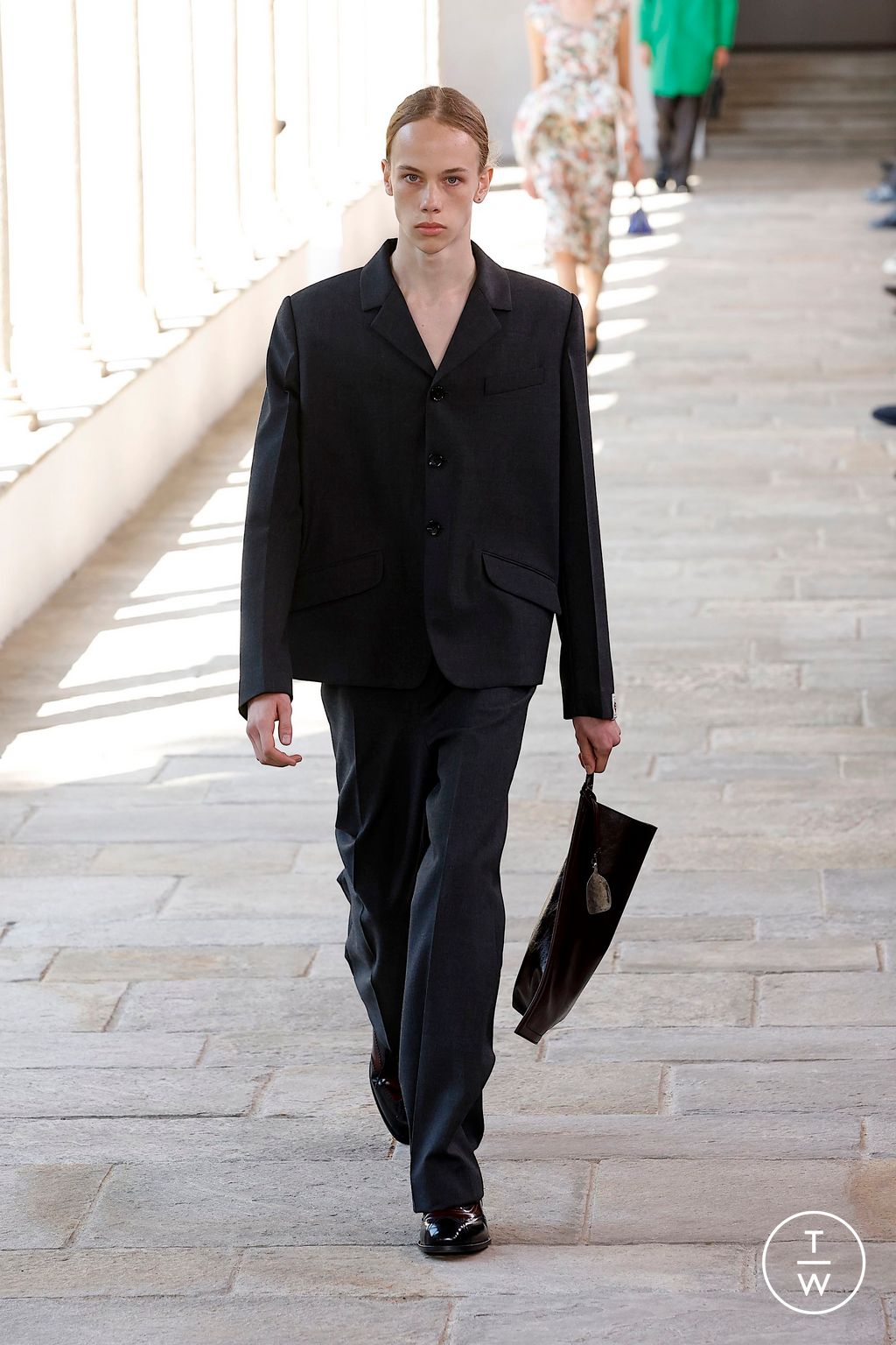 Fashion Week Milan Spring/Summer 2025 look 27 from the Bally collection womenswear