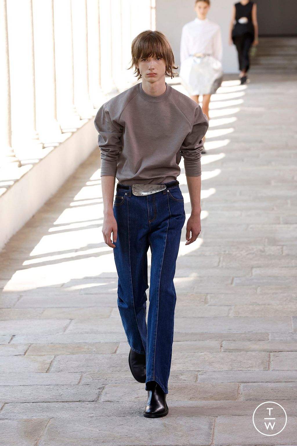 Fashion Week Milan Spring/Summer 2025 look 50 from the Bally collection womenswear