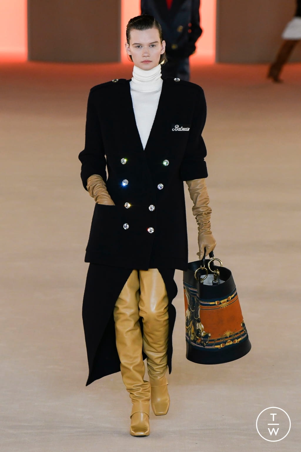 Fashion Week Paris Fall/Winter 2020 look 29 from the Balmain collection womenswear