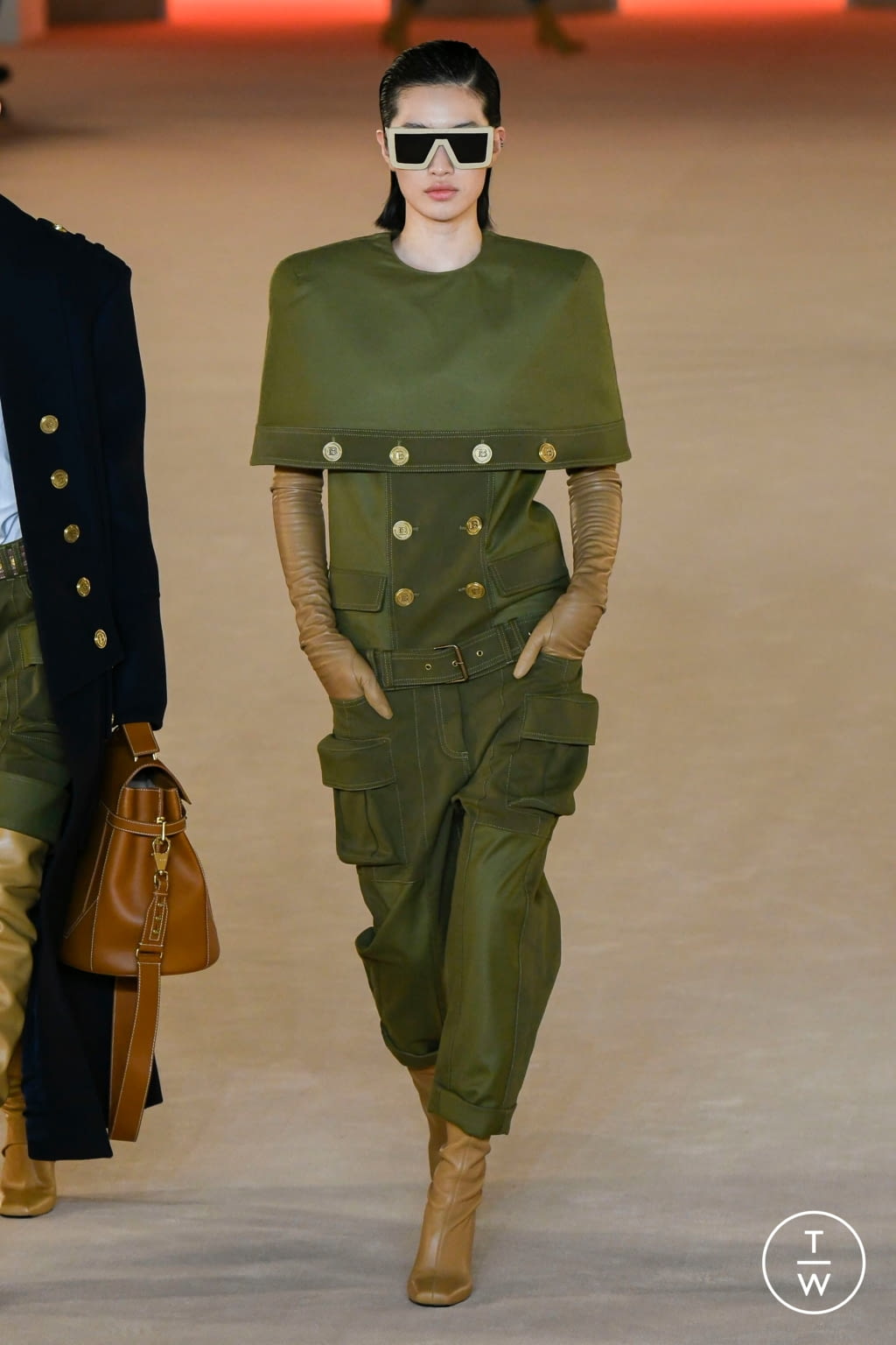 Fashion Week Paris Fall/Winter 2020 look 42 from the Balmain collection 女装