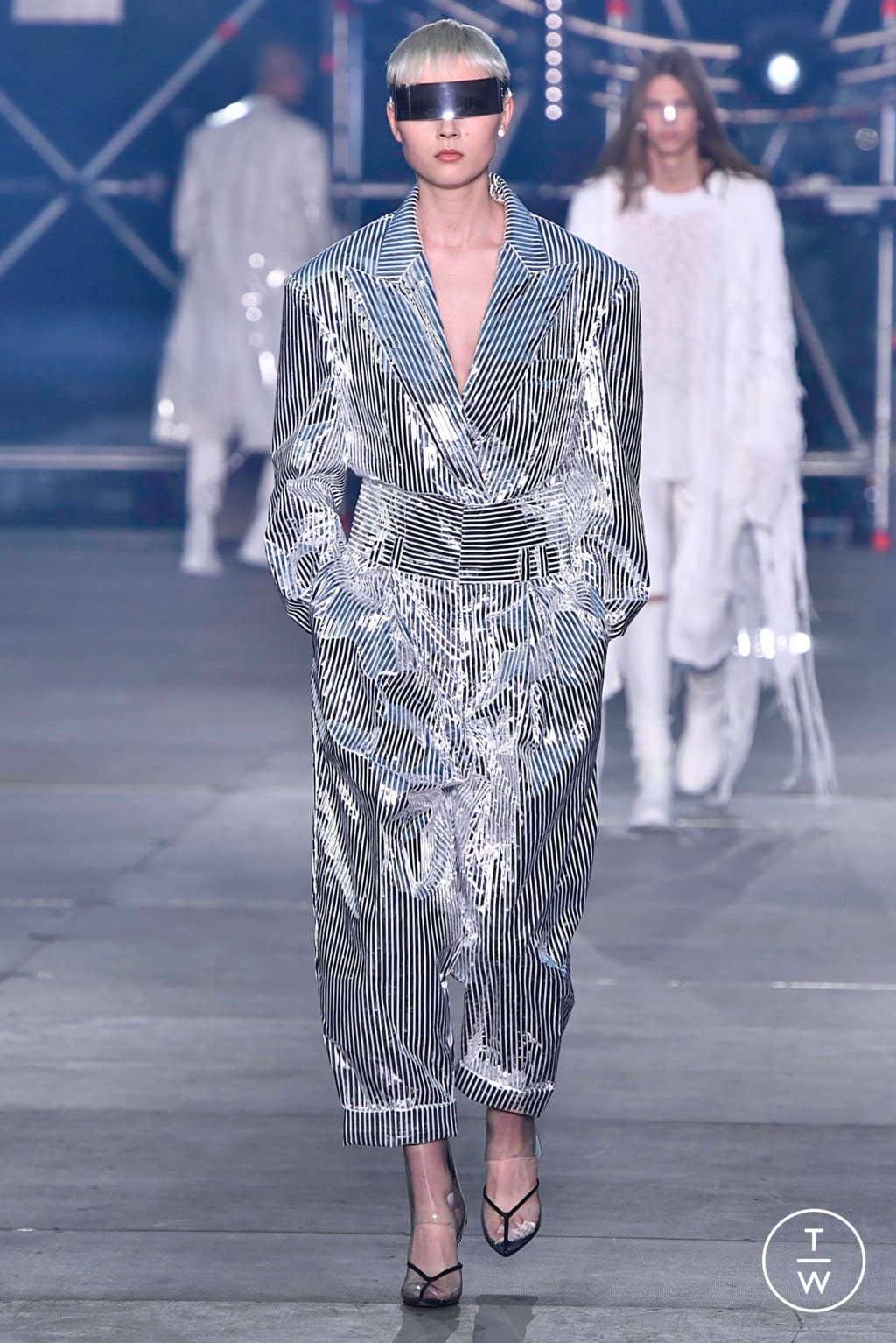 Fashion Week Paris Spring/Summer 2020 look 15 from the Balmain collection menswear