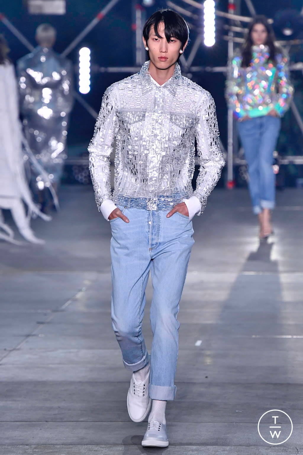 Fashion Week Paris Spring/Summer 2020 look 18 from the Balmain collection 男装