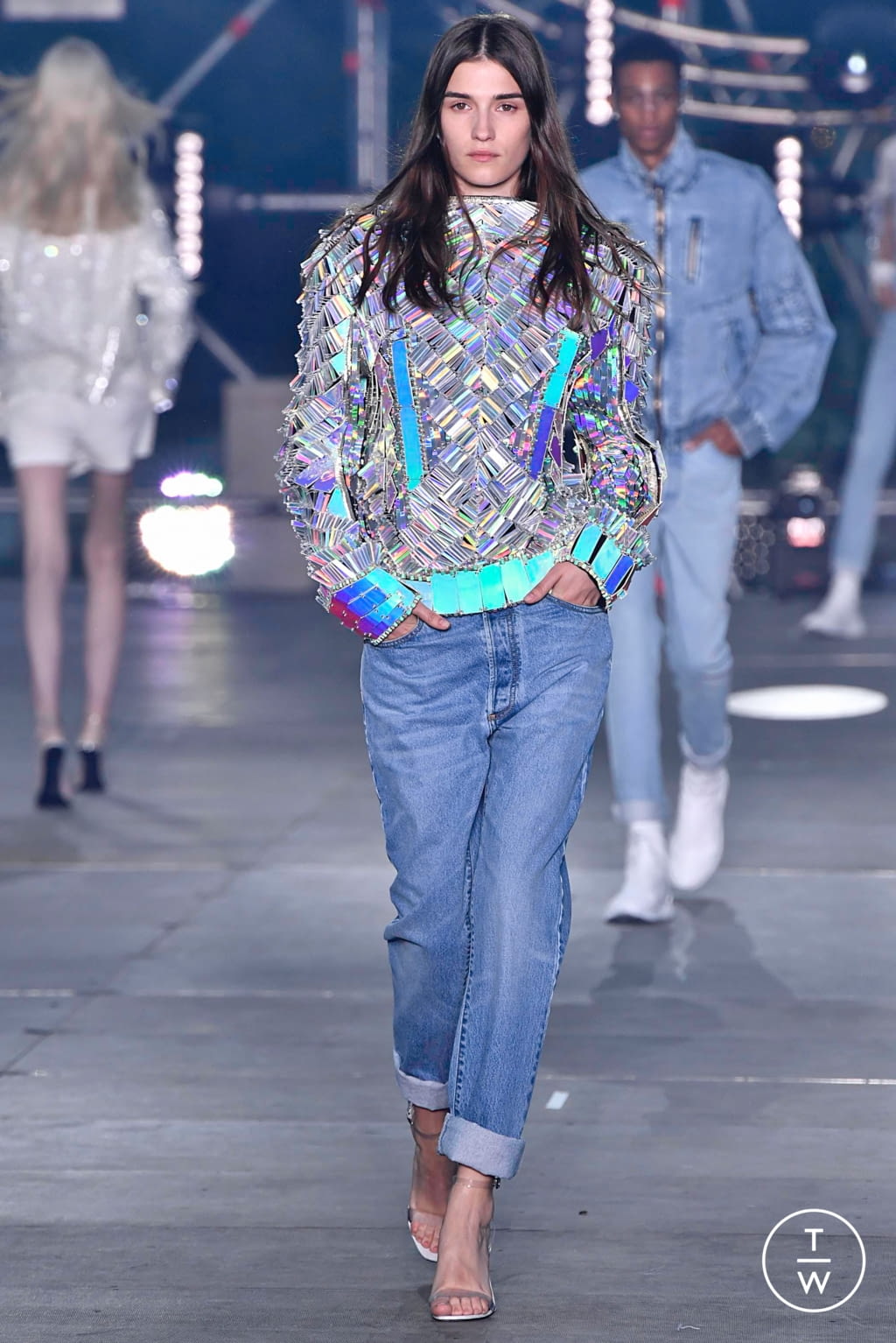 Fashion Week Paris Spring/Summer 2020 look 19 from the Balmain collection 男装