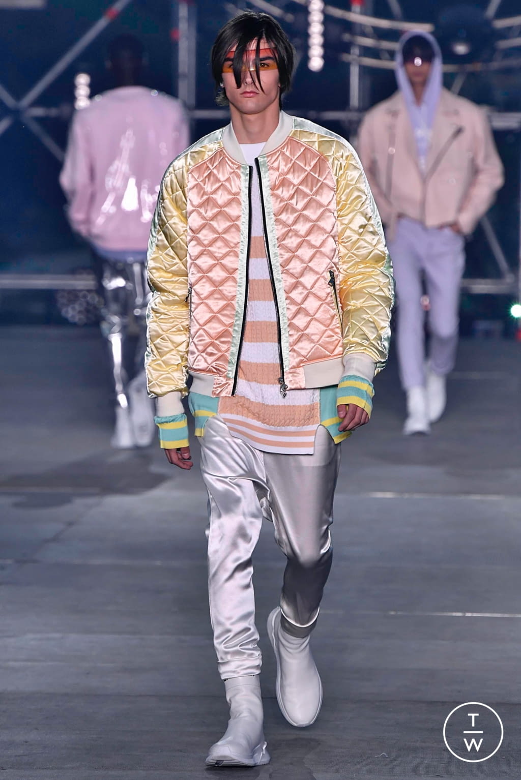 Fashion Week Paris Spring/Summer 2020 look 32 from the Balmain collection 男装