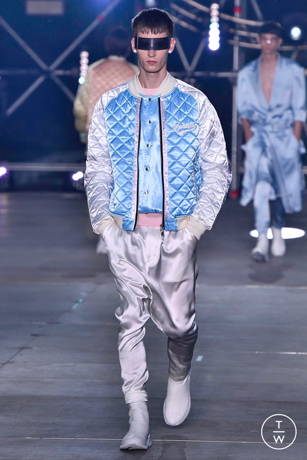 Fashion Week Paris Spring/Summer 2020 look 34 from the Balmain collection 男装