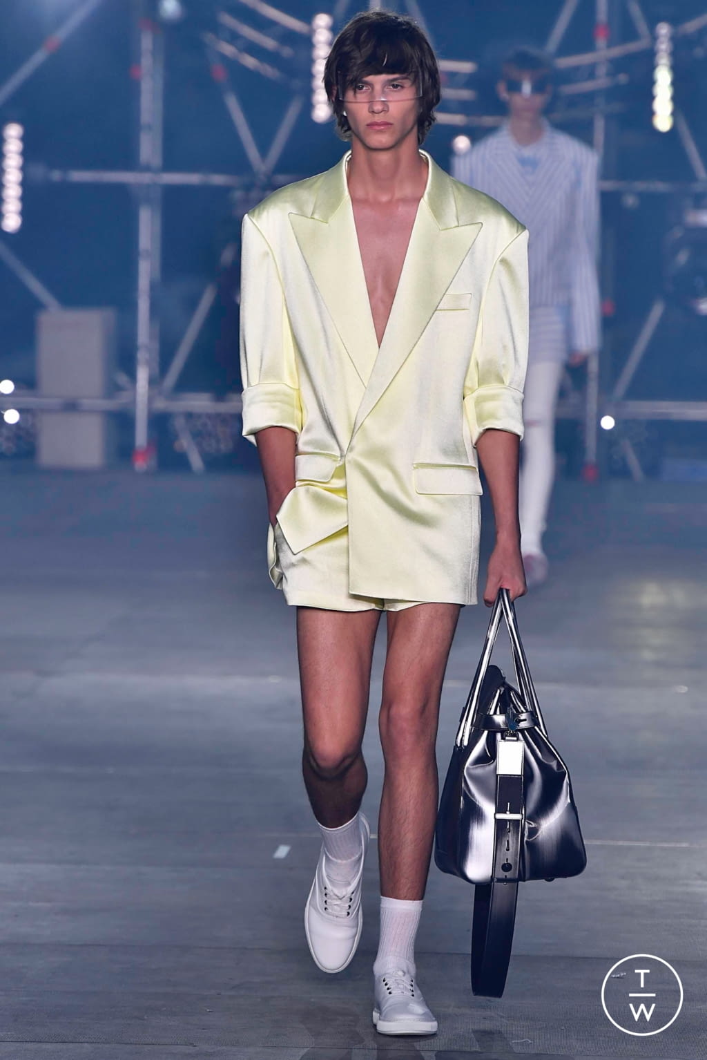 Fashion Week Paris Spring/Summer 2020 look 40 from the Balmain collection menswear