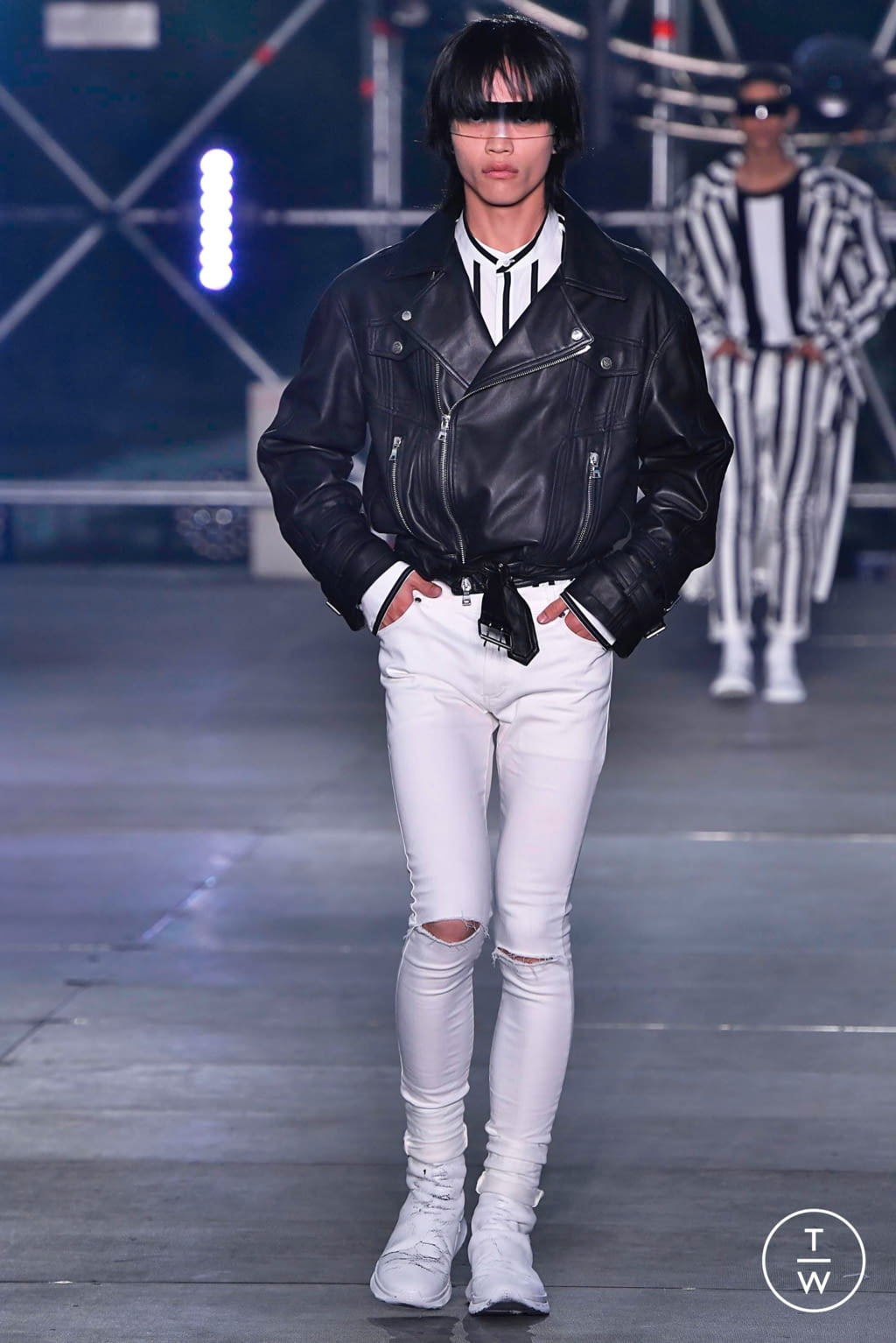 Fashion Week Paris Spring/Summer 2020 look 45 from the Balmain collection 男装