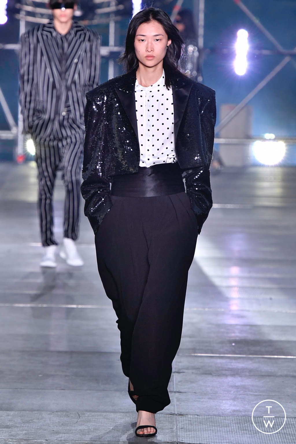 Fashion Week Paris Spring/Summer 2020 look 60 from the Balmain collection 男装