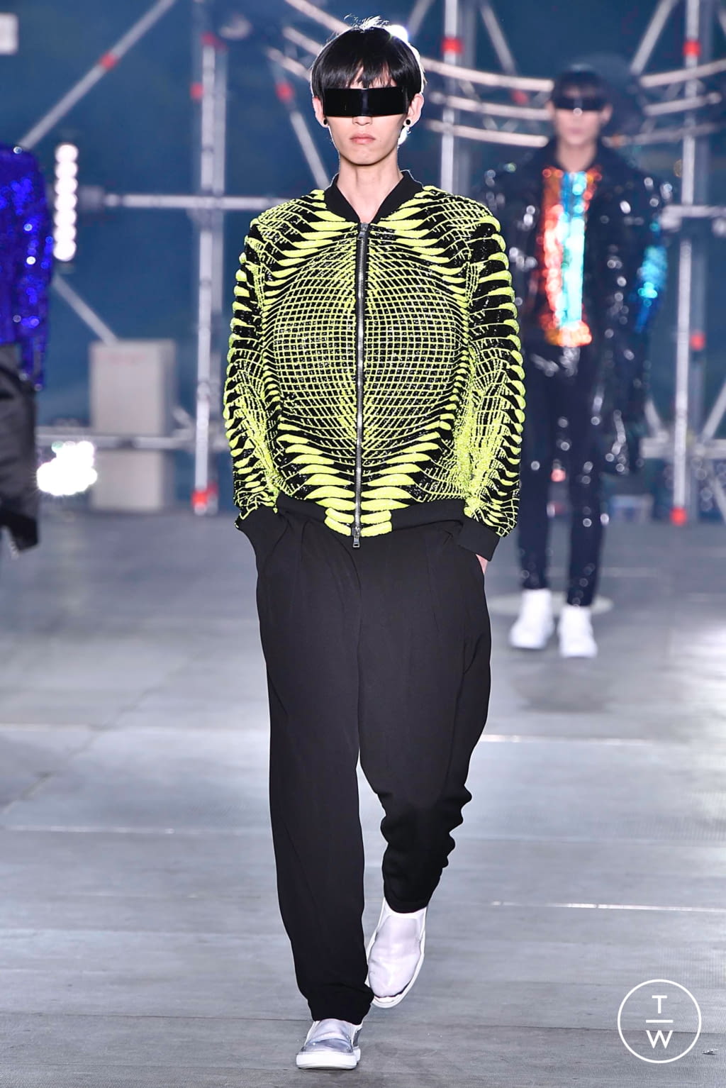 Fashion Week Paris Spring/Summer 2020 look 76 from the Balmain collection 男装