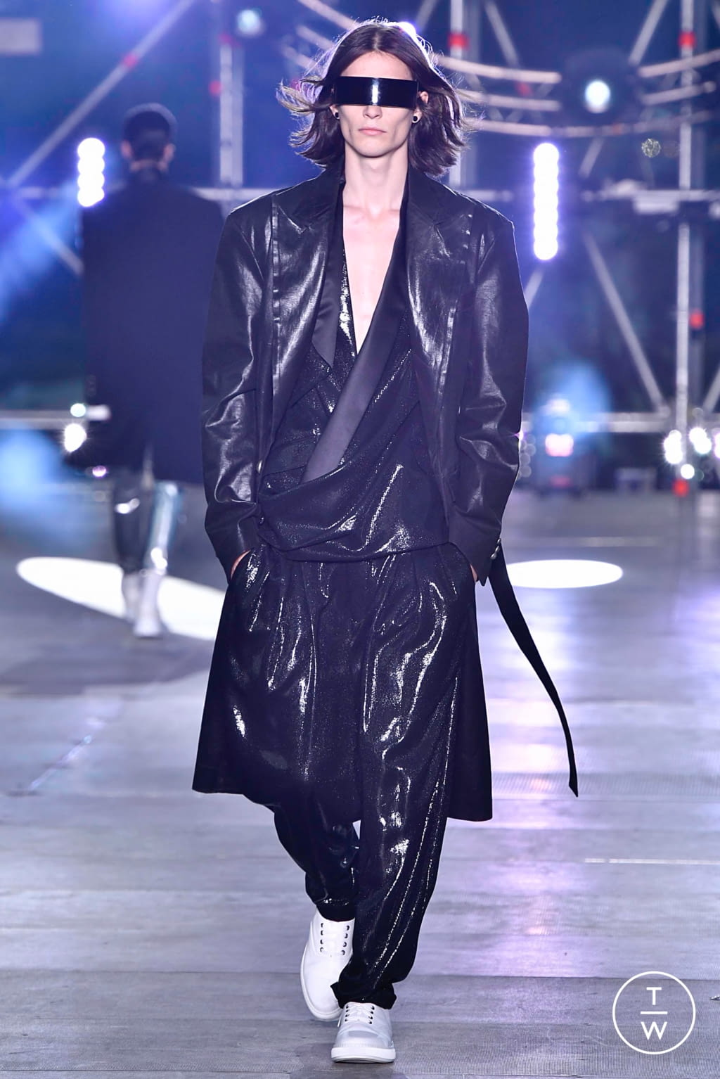 Fashion Week Paris Spring/Summer 2020 look 83 from the Balmain collection menswear