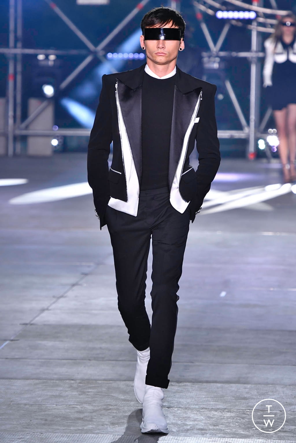 Fashion Week Paris Spring/Summer 2020 look 85 from the Balmain collection 男装