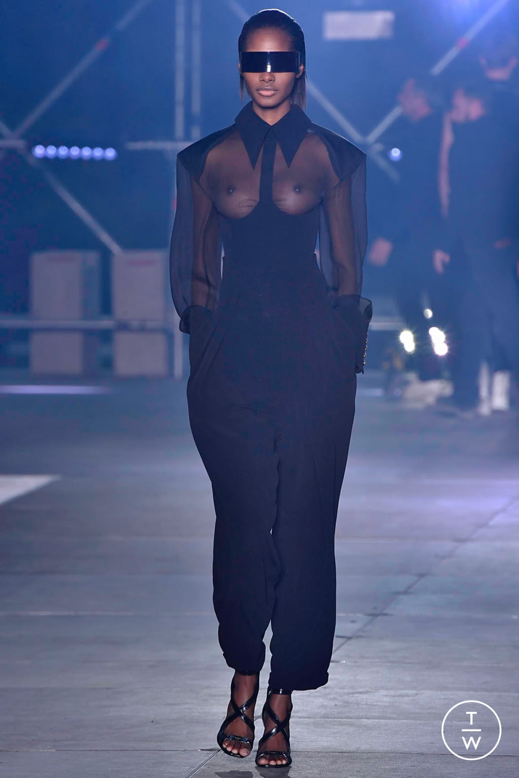 Fashion Week Paris Spring/Summer 2020 look 100 from the Balmain collection menswear