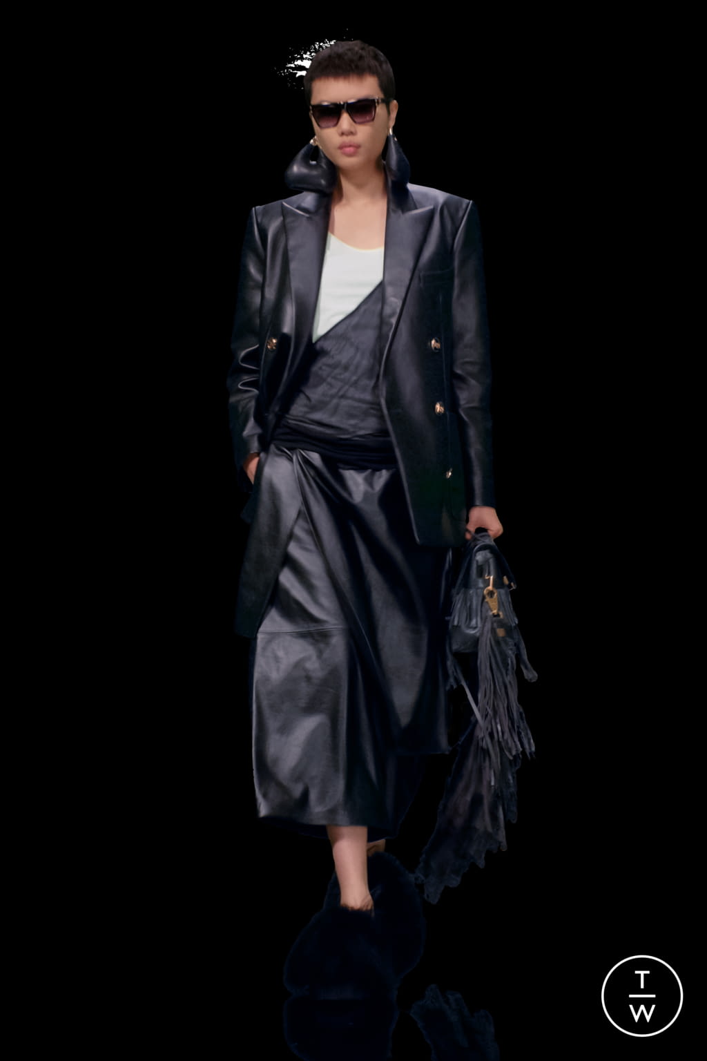 Fashion Week Paris Resort 2022 look 8 from the Balmain collection womenswear