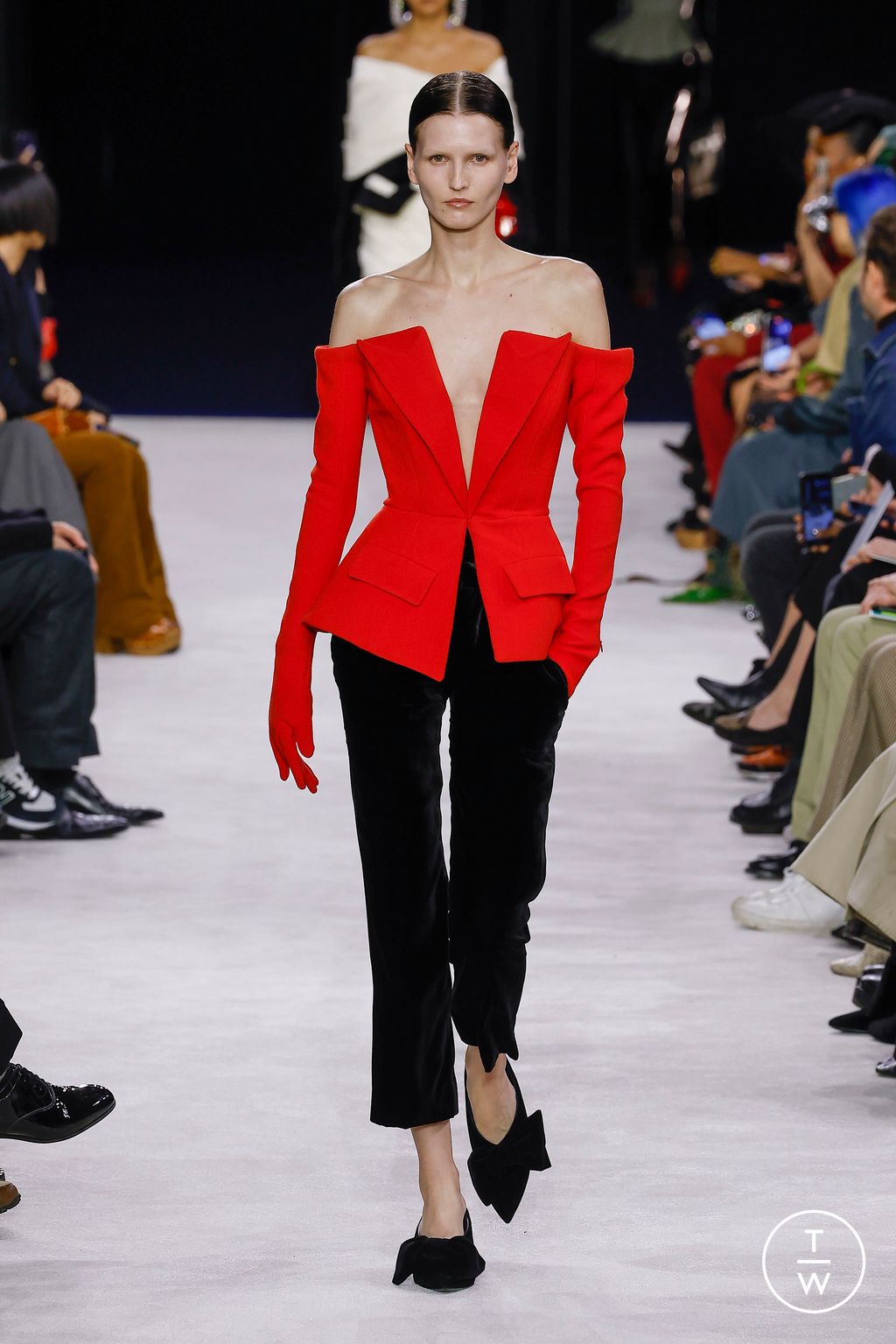 Fashion Week Paris Fall/Winter 2023 look 5 from the Balmain collection womenswear