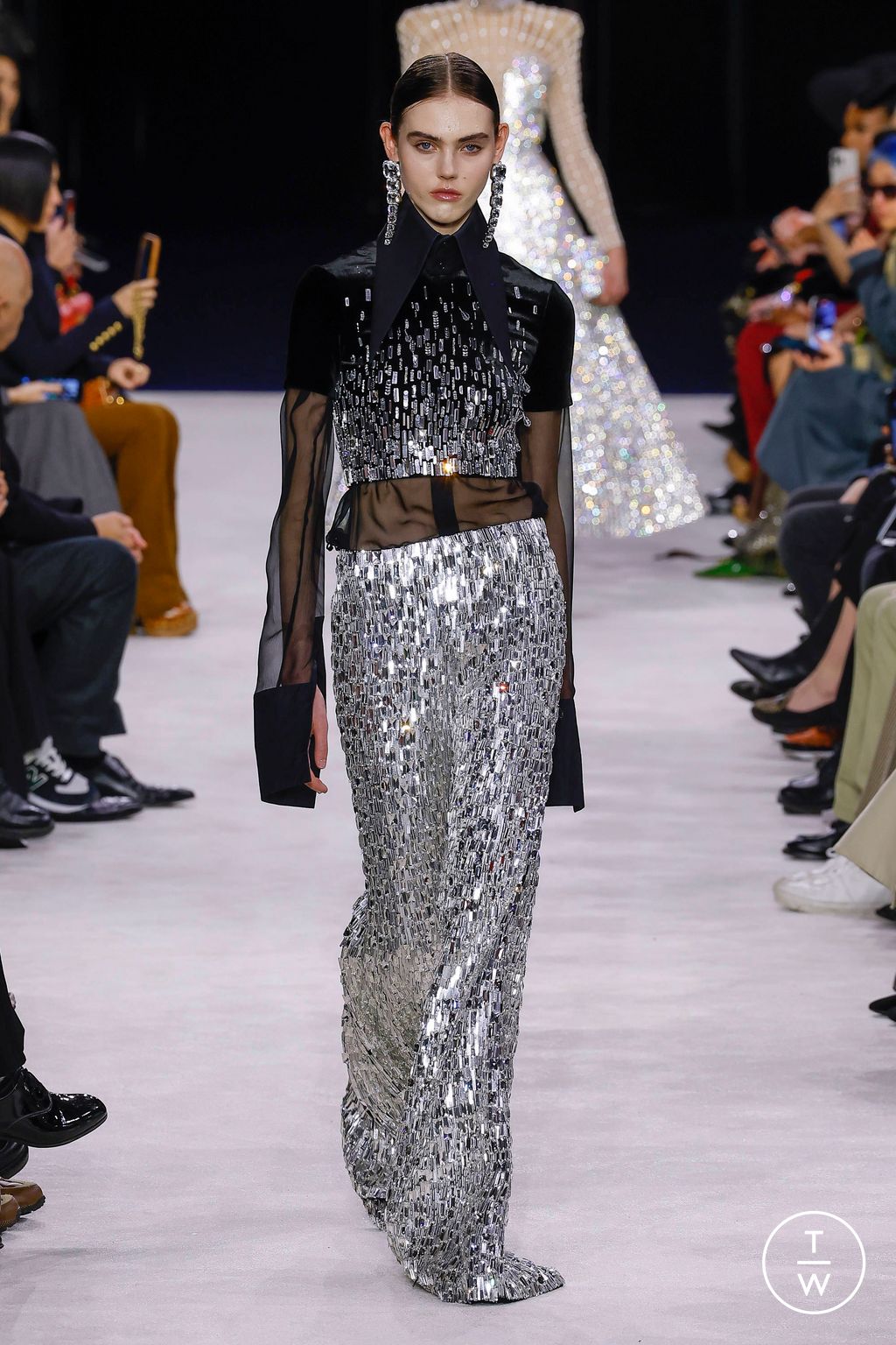 Fashion Week Paris Fall/Winter 2023 look 40 de la collection Balmain womenswear