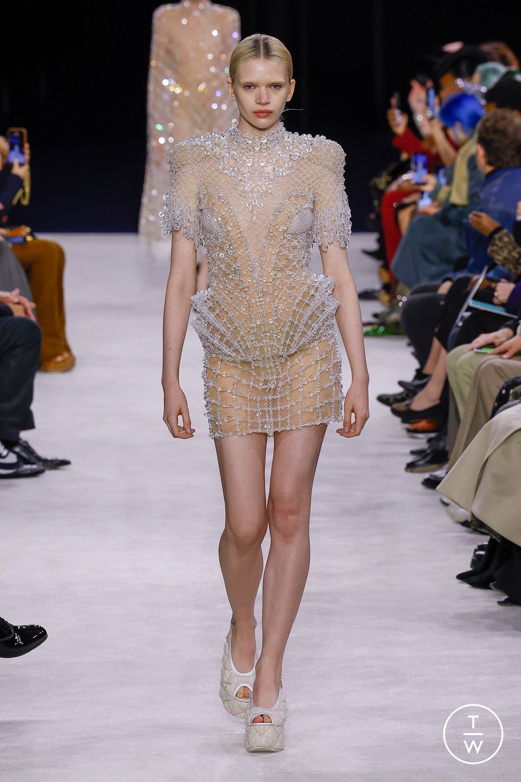 Fashion Week Paris Fall/Winter 2023 look 51 from the Balmain collection 女装