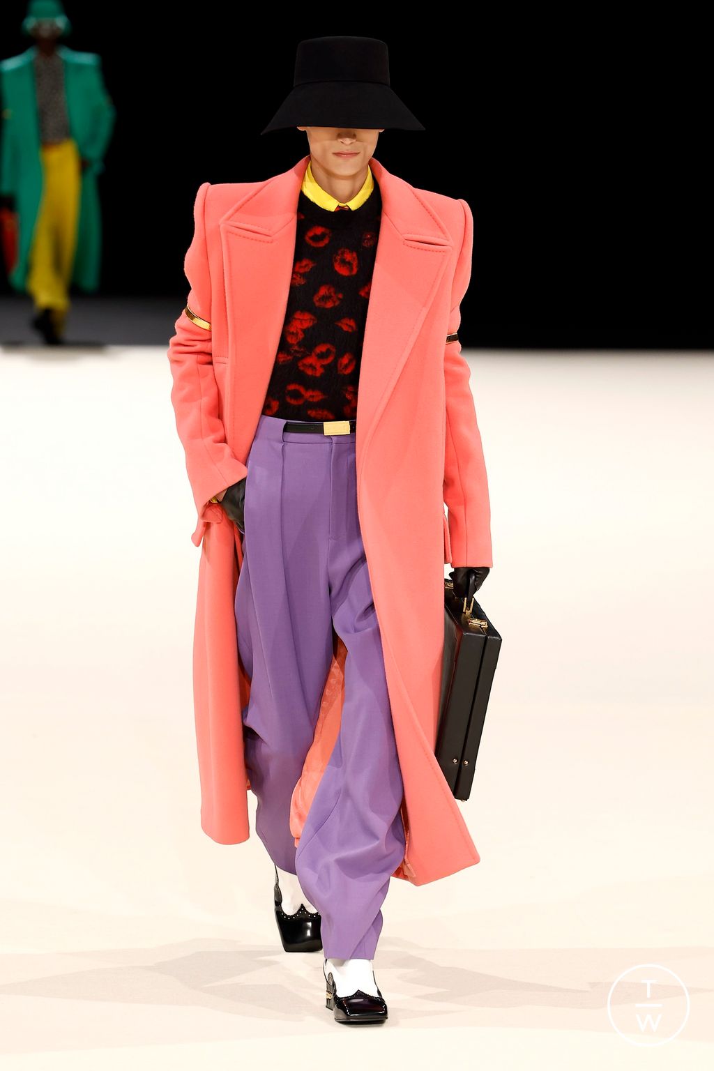 Fashion Week Paris Fall/Winter 2024 look 23 de la collection Balmain menswear