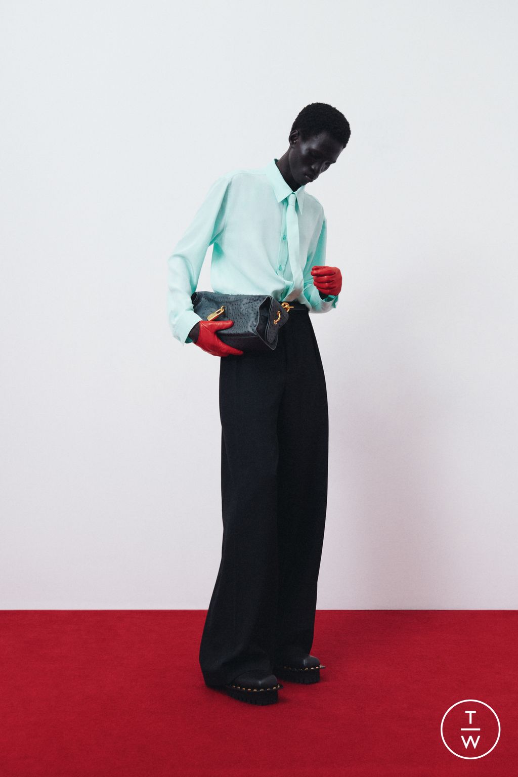 Fashion Week Paris Resort 2026 look 2 de la collection Balmain menswear