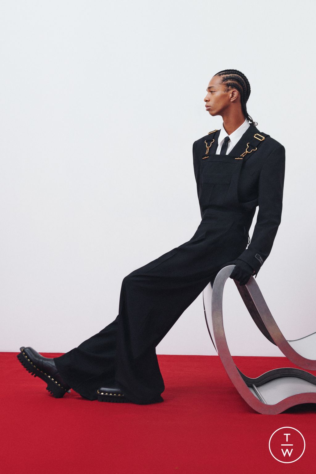 Fashion Week Paris Resort 2026 look 29 de la collection Balmain menswear