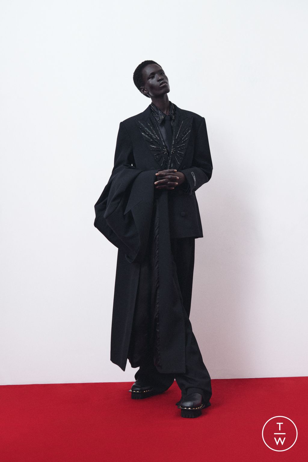 Fashion Week Paris Resort 2026 look 36 from the Balmain collection menswear