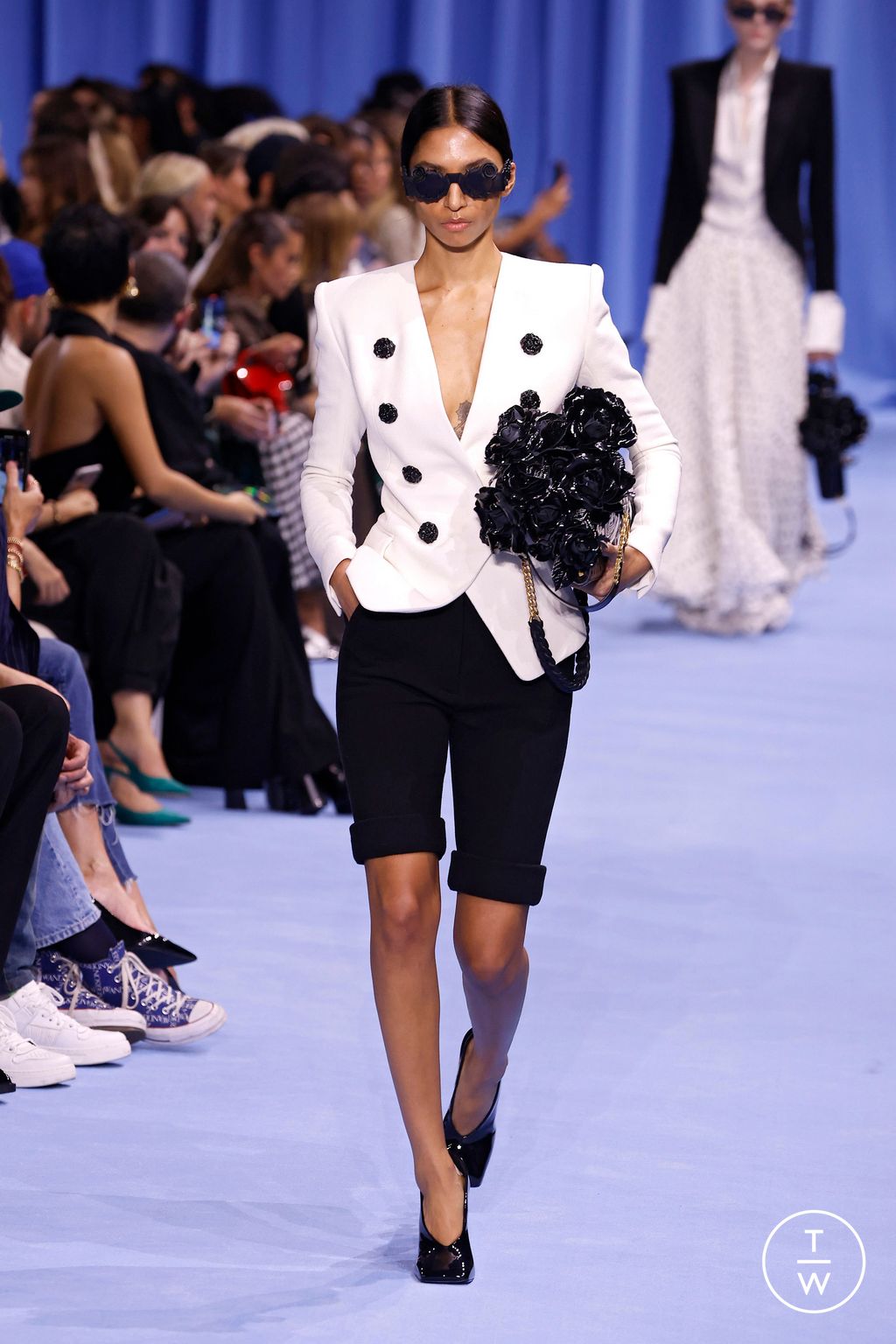 Fashion Week Paris Spring/Summer 2024 look 7 from the Balmain collection womenswear