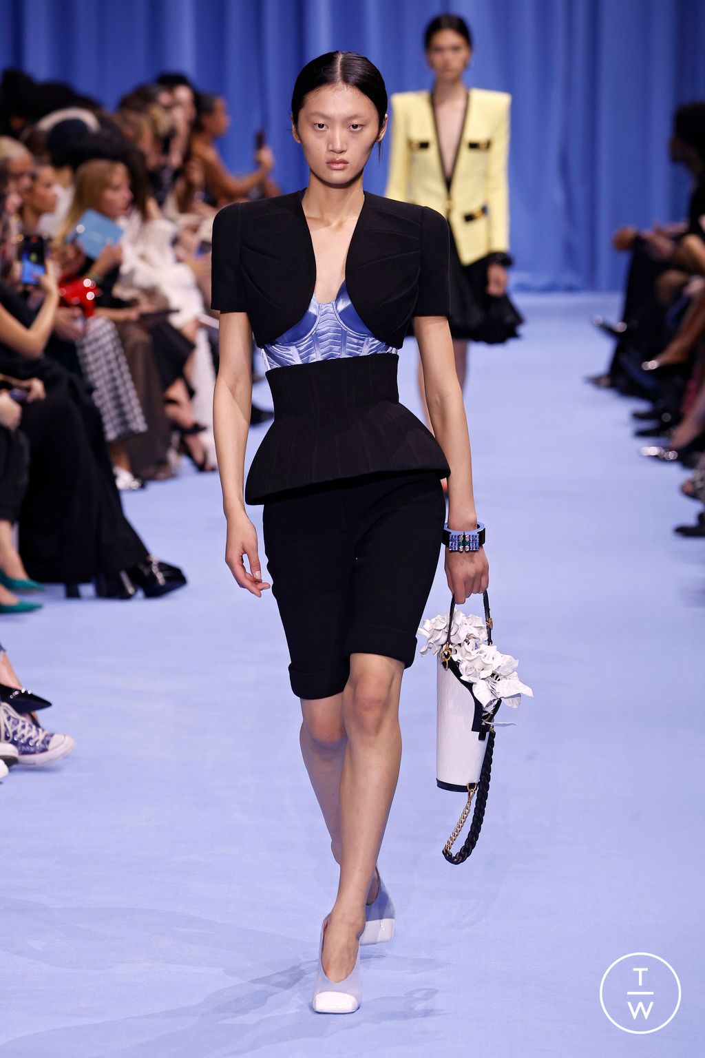 Fashion Week Paris Spring/Summer 2024 look 10 from the Balmain collection womenswear