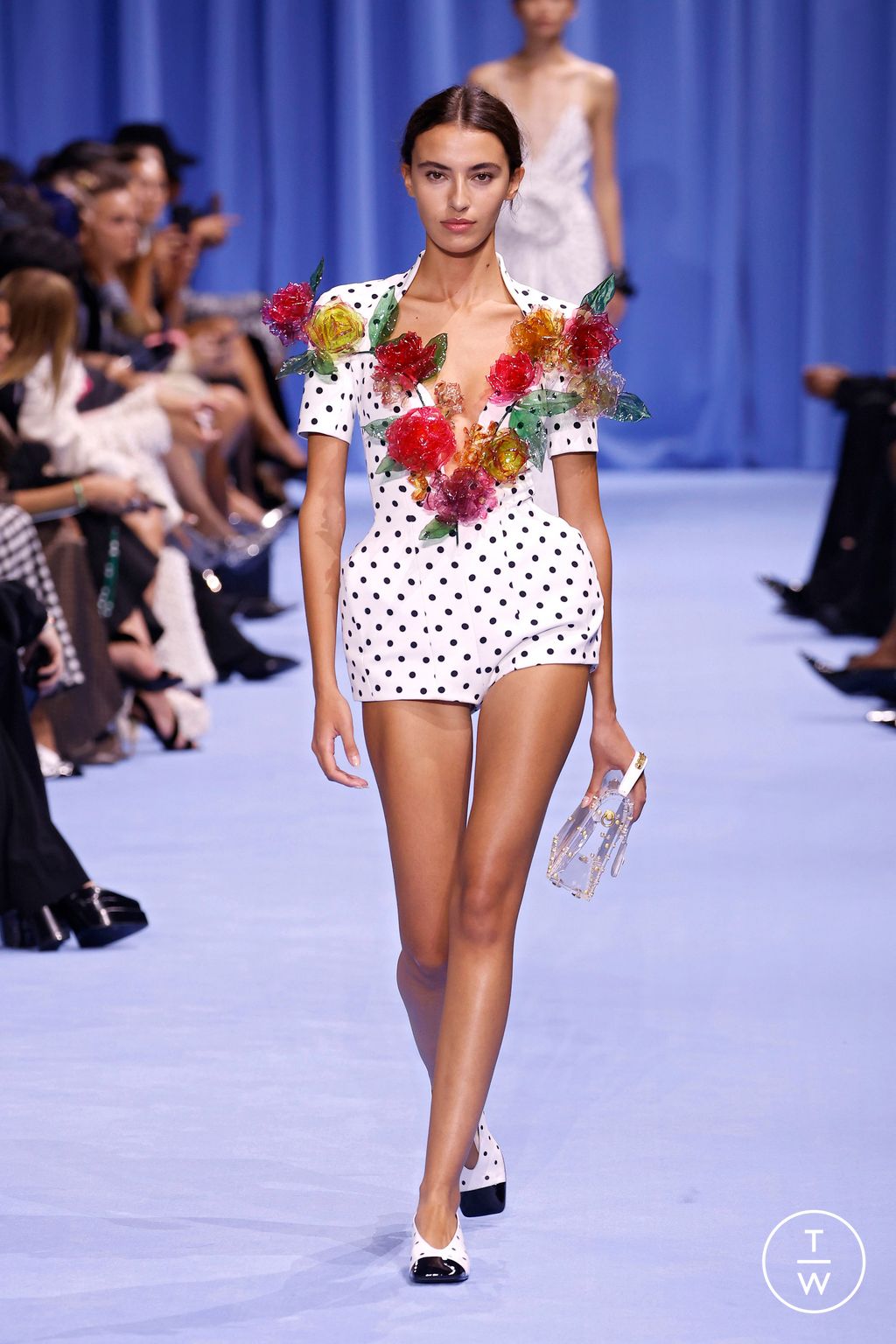 Fashion Week Paris Spring/Summer 2024 look 20 from the Balmain collection womenswear