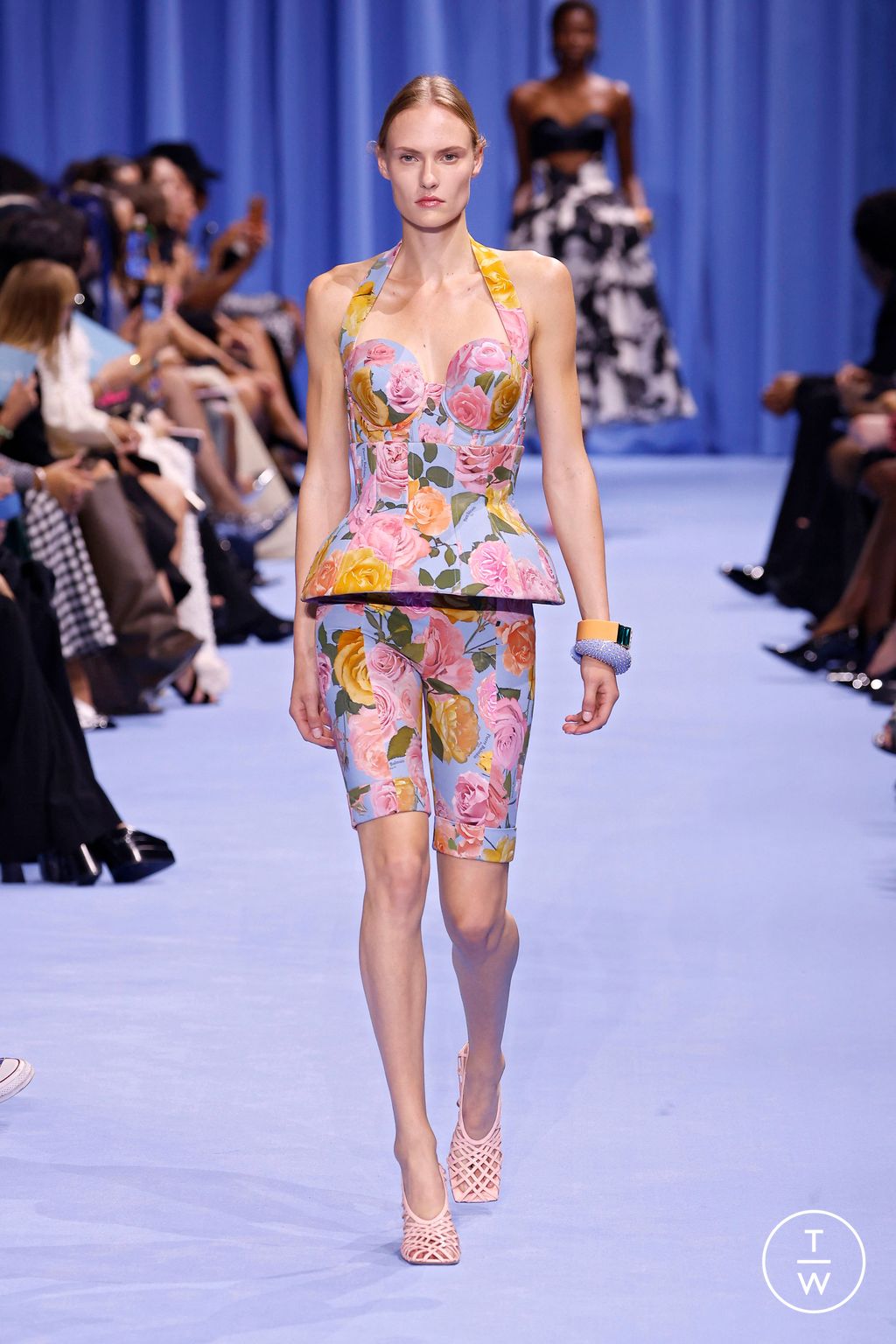 Fashion Week Paris Spring/Summer 2024 look 30 from the Balmain collection womenswear