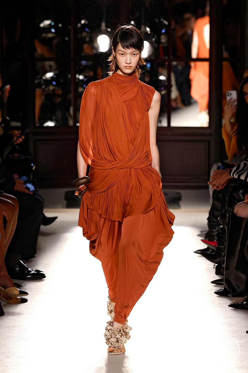 Fashion Week Paris Spring/Summer 2026 look 10 from the Balmain collection womenswear