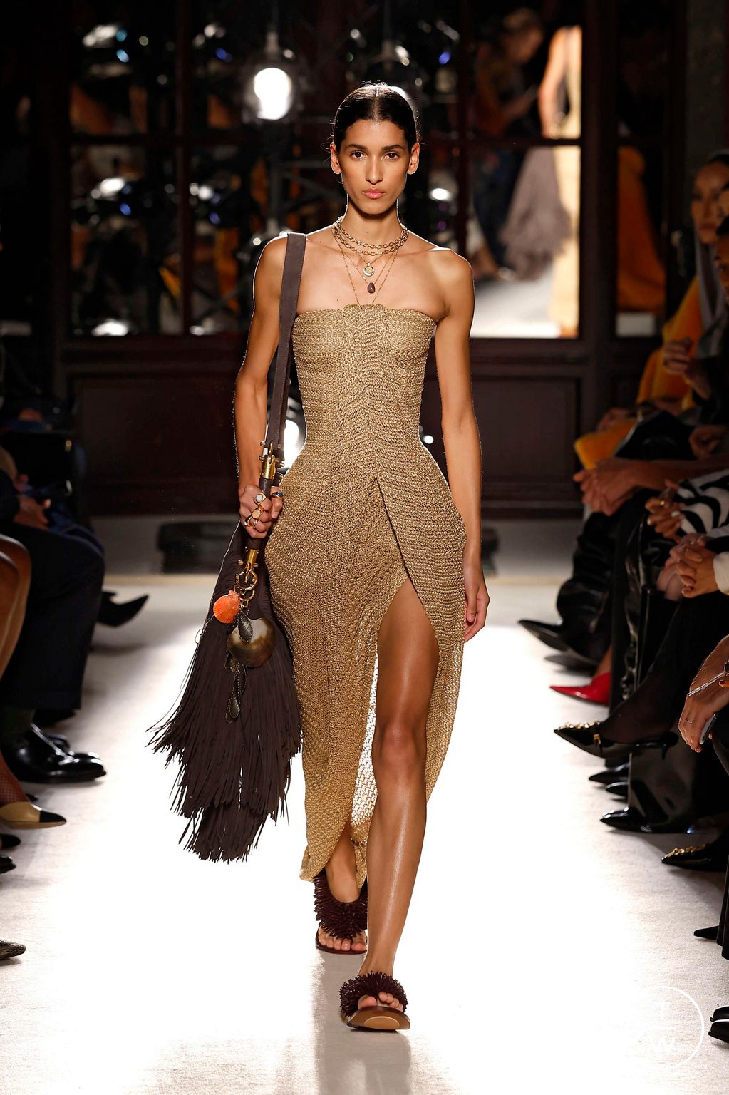 Fashion Week Paris Spring/Summer 2026 look 44 from the Balmain collection womenswear