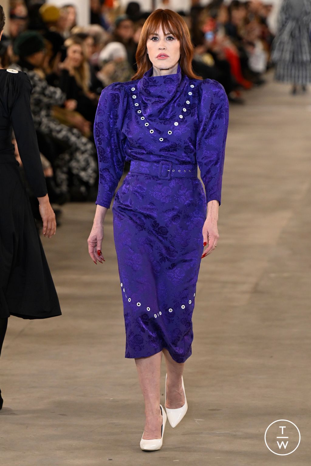 Fashion Week New York Fall/Winter 2024 look 19 from the Batsheva collection 女装