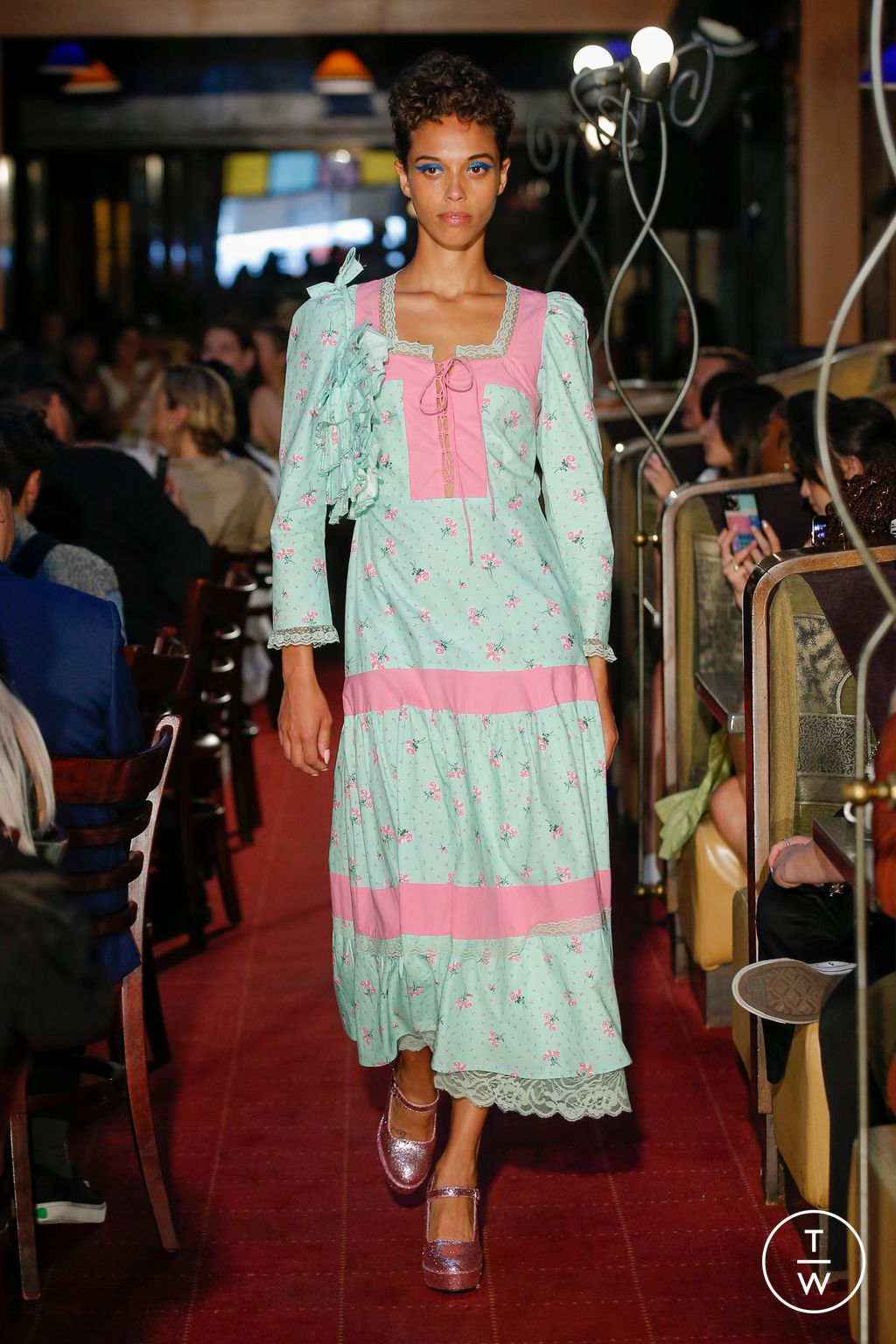 Fashion Week New York Spring/Summer 2023 look 19 de la collection Batsheva womenswear