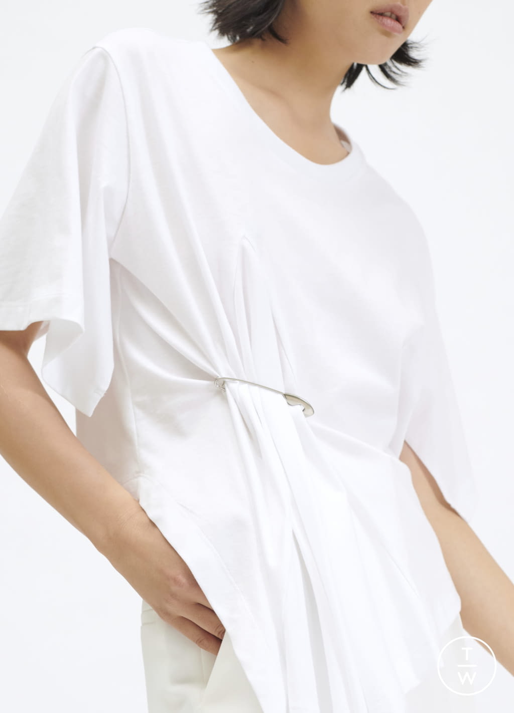 Fashion Week Paris Spring/Summer 2022 look 42 from the Barbara Bui collection womenswear