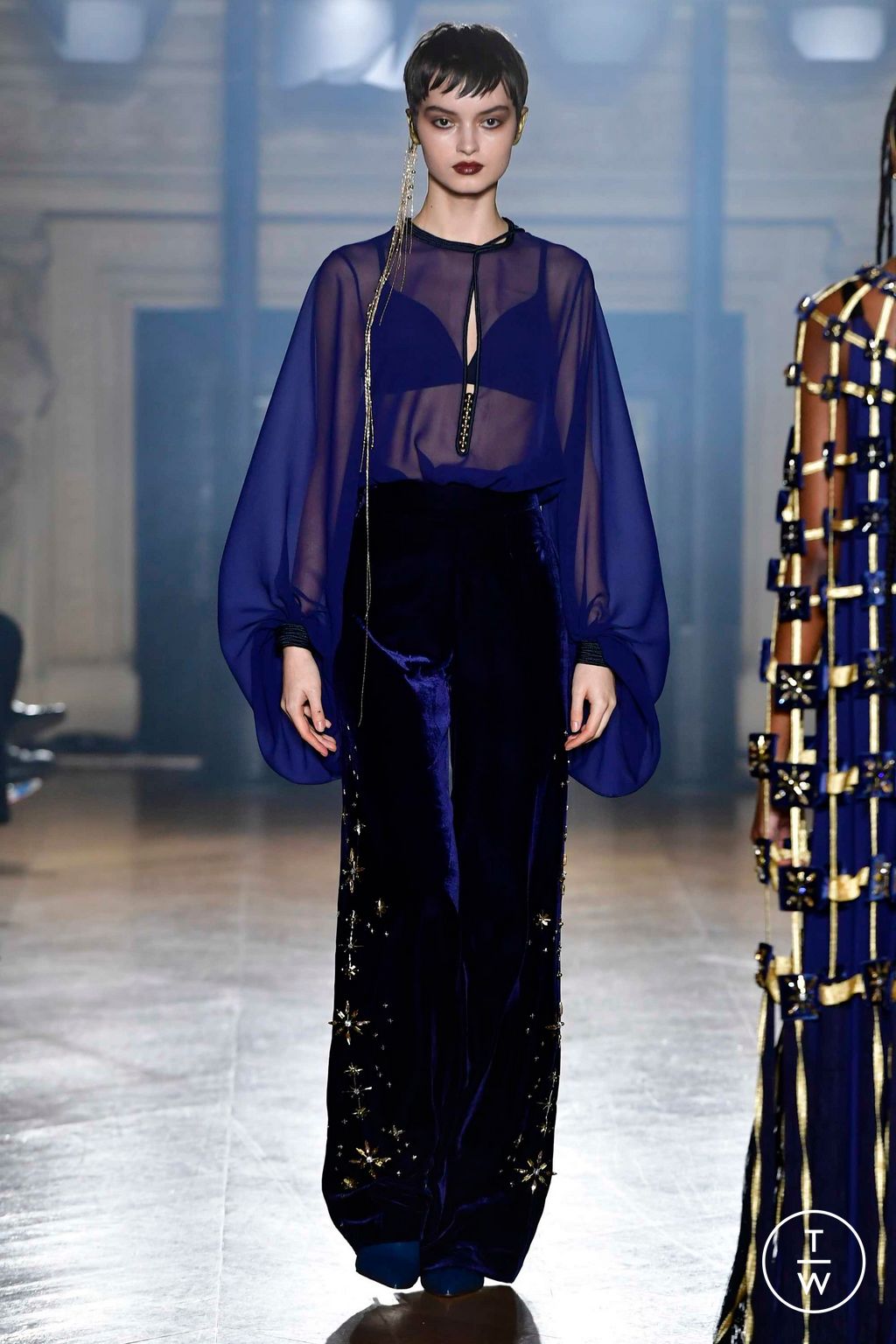 Fashion Week Paris Spring/Summer 2023 look 19 from the Maison Sara Chraibi collection couture