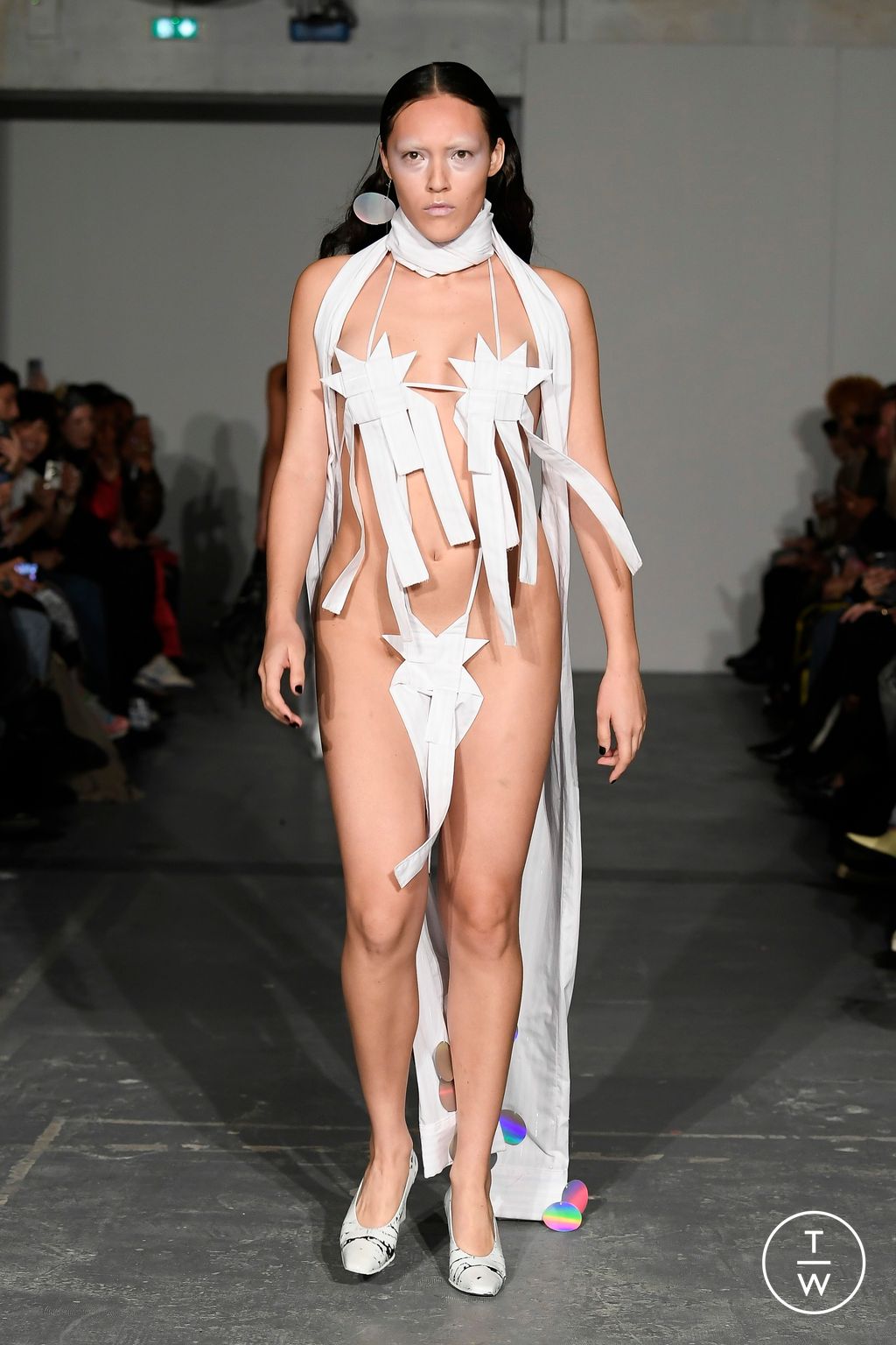 Fashion Week Paris Spring/Summer 2023 look 29 from the Vaquera collection womenswear