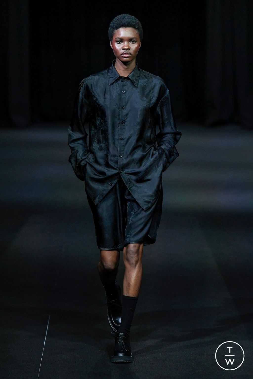 Fashion Week London Spring/Summer 2023 look 22 from the Daniel W Fletcher collection womenswear