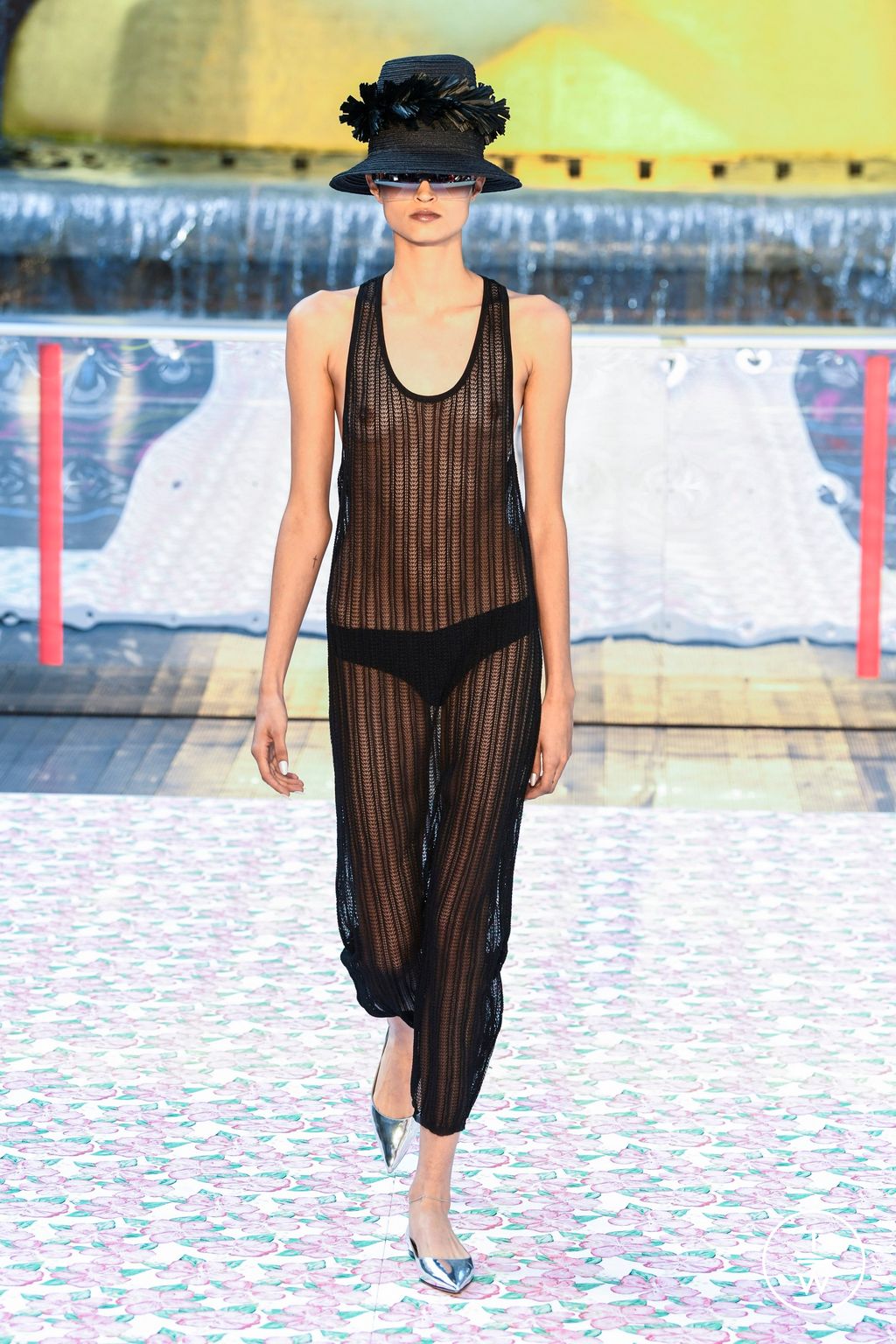 Fashion Week New York Spring/Summer 2023 look 3 from the VICTOR GLEMAUD collection 女装