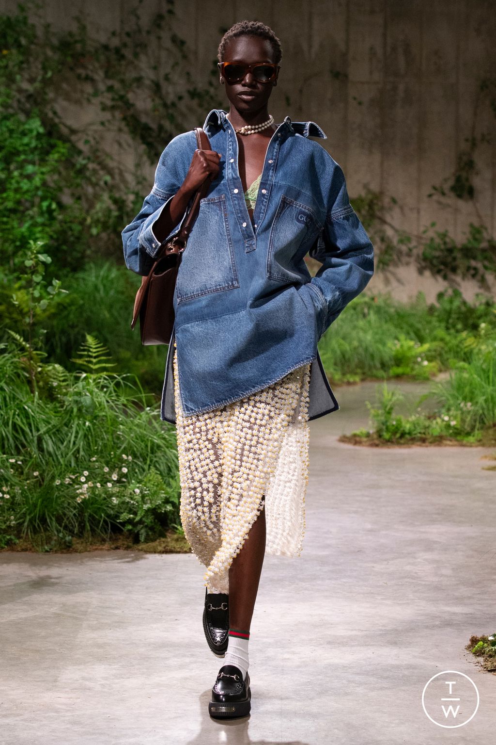Fashion Week Milan Resort 2025 look 15 from the Gucci collection womenswear