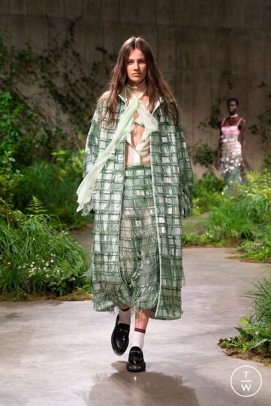 Fashion Week Milan Resort 2025 look 17 de la collection Gucci womenswear