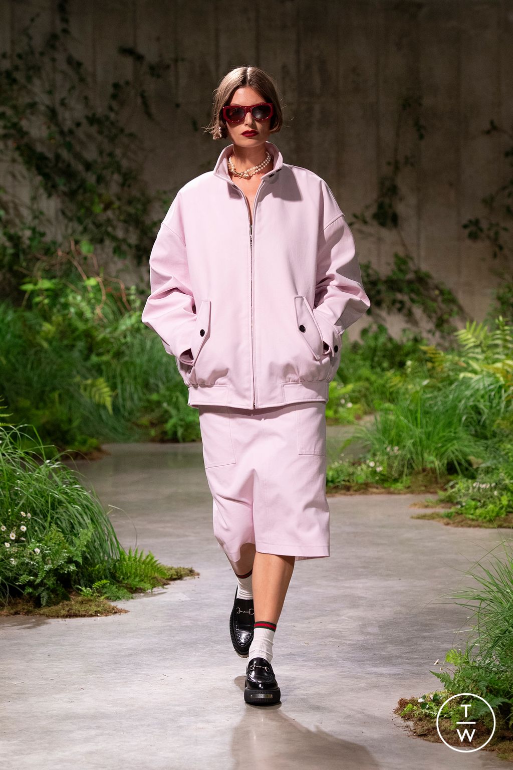 Fashion Week Milan Resort 2025 look 21 from the Gucci collection womenswear
