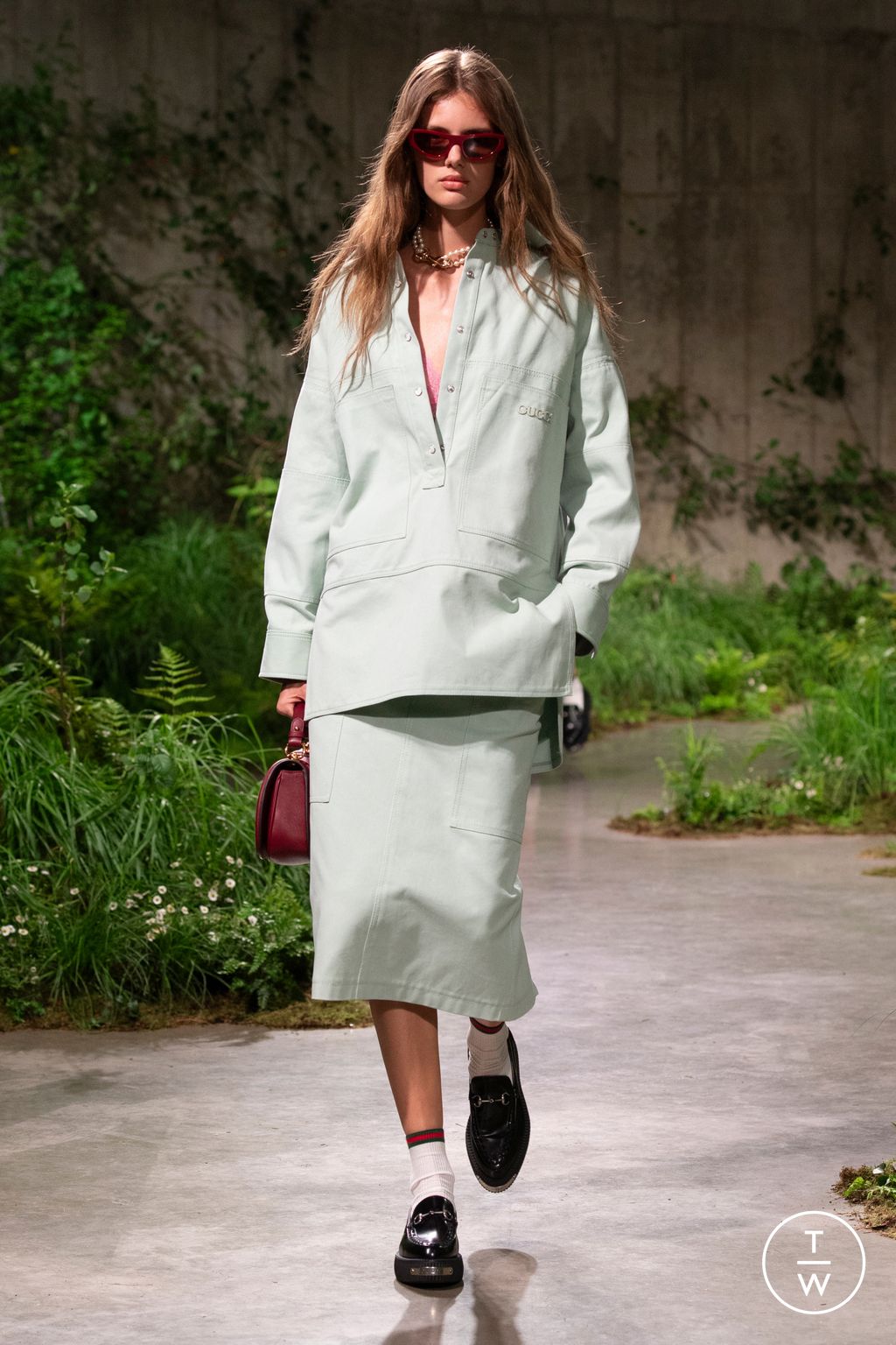 Fashion Week Milan Resort 2025 look 22 from the Gucci collection womenswear