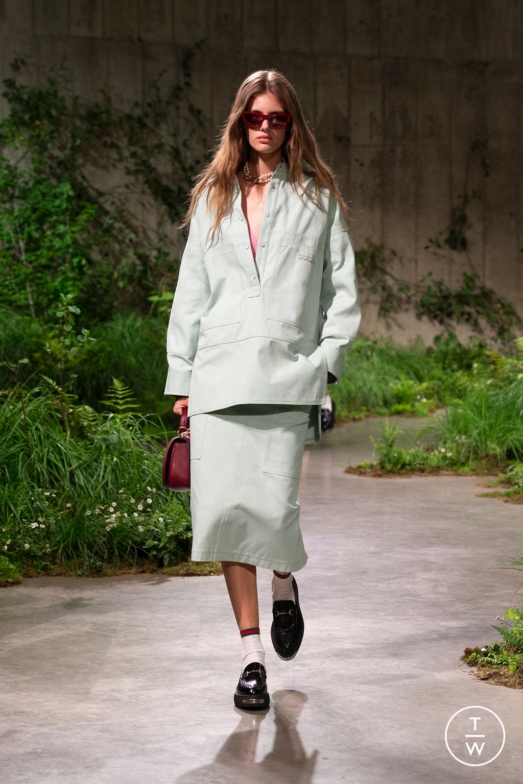 Fashion Week Milan Resort 2025 look 22 from the Gucci collection womenswear